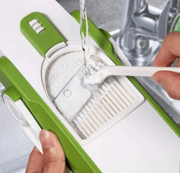 Universal Safe Vegetable Cutter