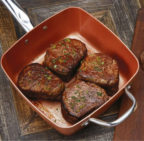 UNIVERSAL PAN